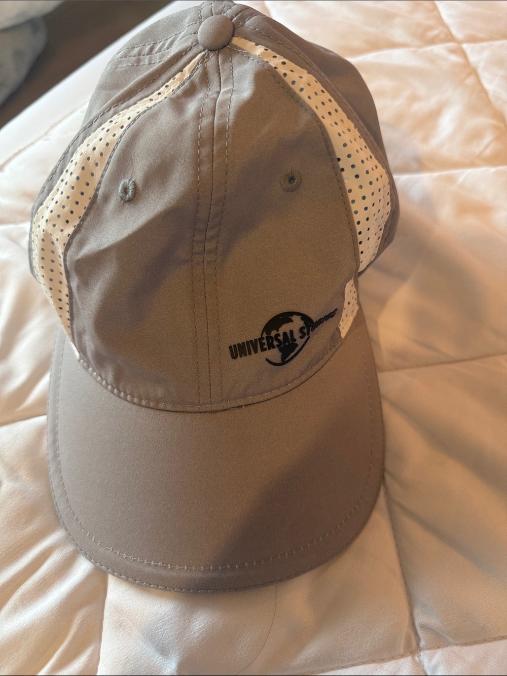 Universal Taupe and White Women's Baseball Cap with Mesh Panels